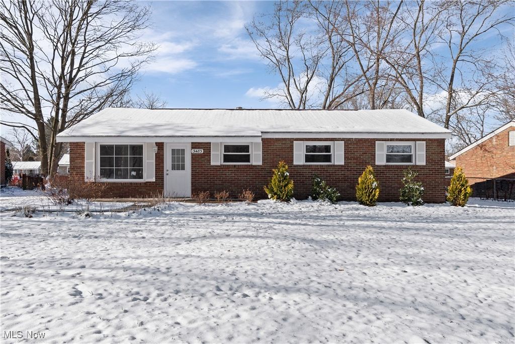 Photo of 3483 Lawndale Drive, Kent, OH 44240 (MLS # 5175163)