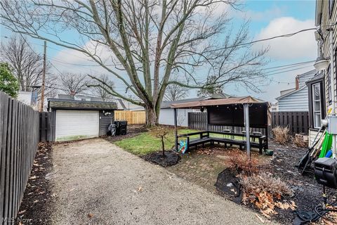 Tiny photo for 17413 Glenshire Avenue, Cleveland, OH 44135 (MLS # 5190377)