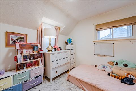 Tiny photo for 17413 Glenshire Avenue, Cleveland, OH 44135 (MLS # 5190377)