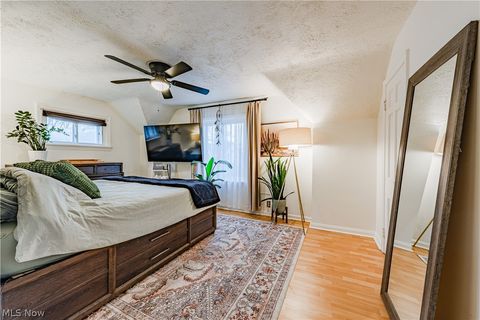 Tiny photo for 17413 Glenshire Avenue, Cleveland, OH 44135 (MLS # 5190377)