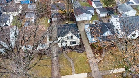 Tiny photo for 17413 Glenshire Avenue, Cleveland, OH 44135 (MLS # 5190377)