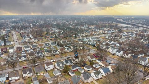 Tiny photo for 17413 Glenshire Avenue, Cleveland, OH 44135 (MLS # 5190377)