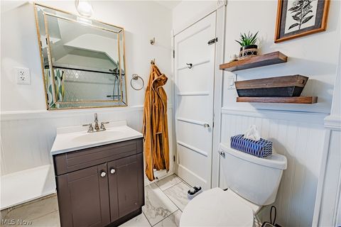 Tiny photo for 17413 Glenshire Avenue, Cleveland, OH 44135 (MLS # 5190377)