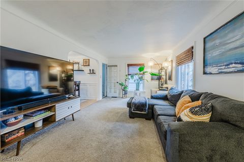 Tiny photo for 17413 Glenshire Avenue, Cleveland, OH 44135 (MLS # 5190377)