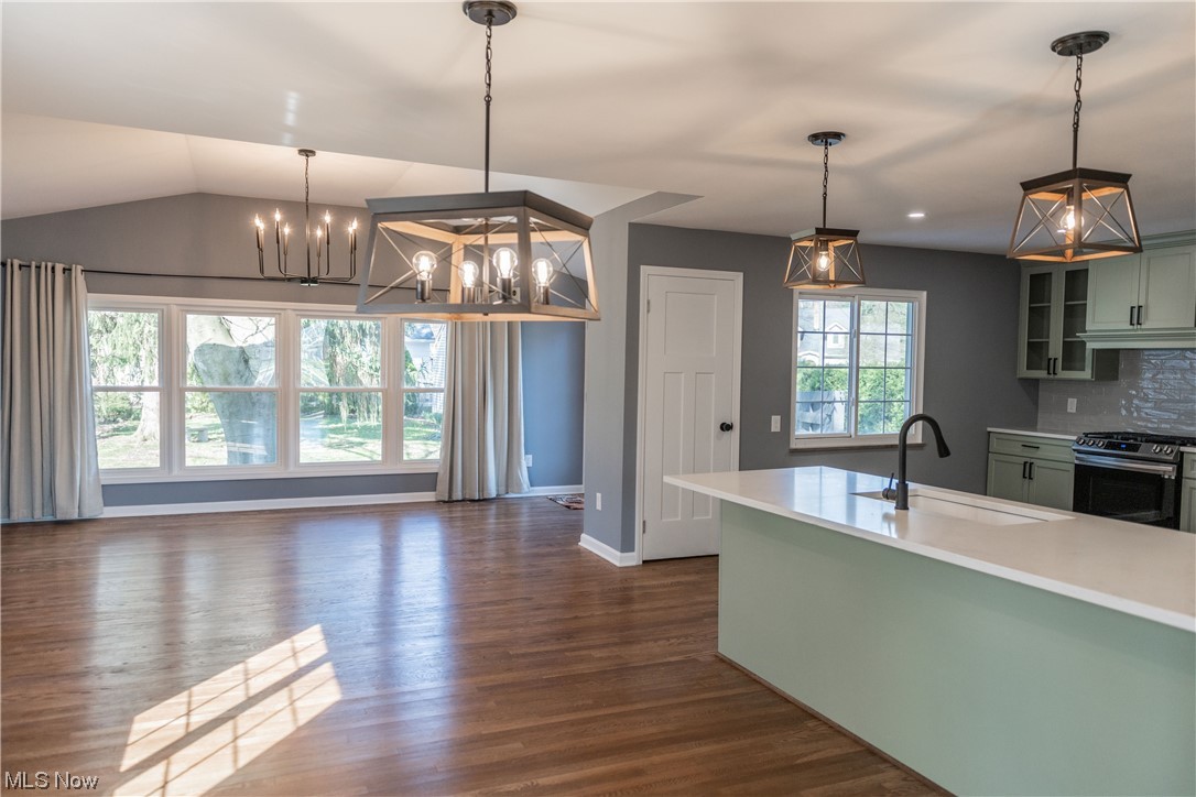 Detroit Road - Residential