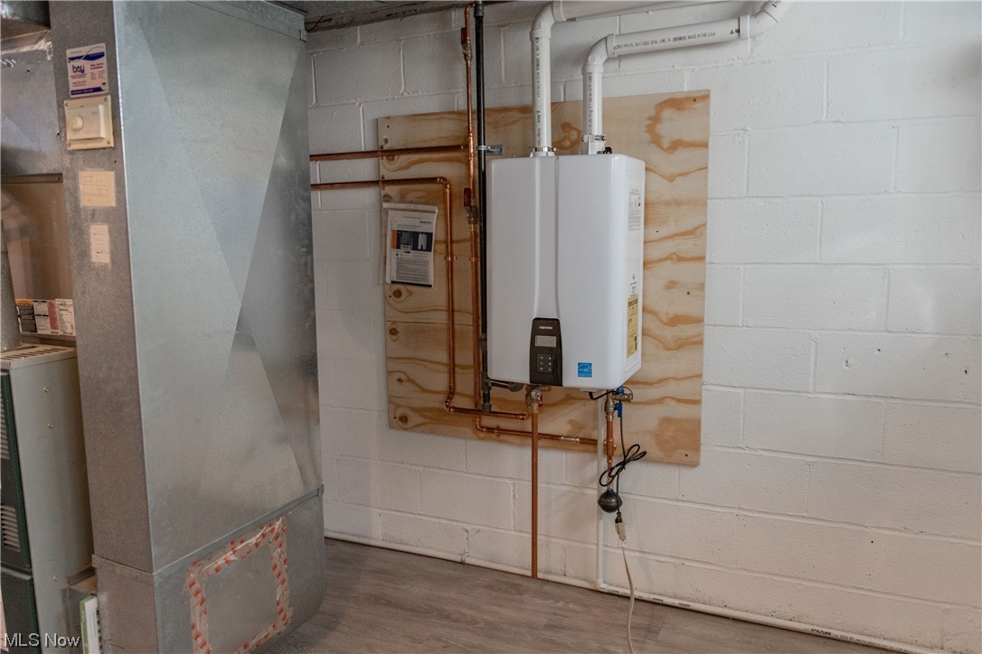 Detroit Road - Residential