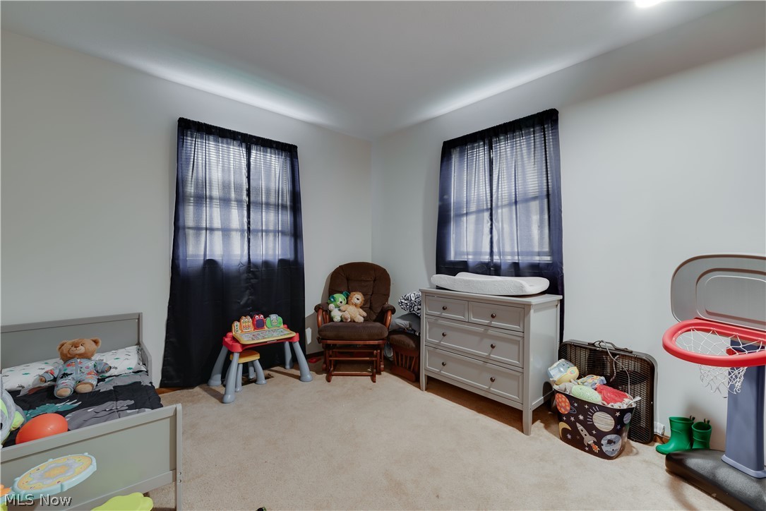 Rosedale Gardens - Residential Income