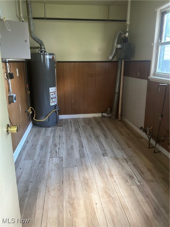 City/Youngstown - Residential Lease