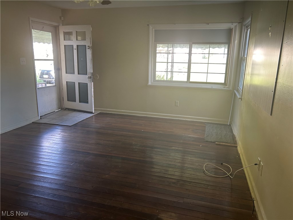 City/Youngstown - Residential Lease