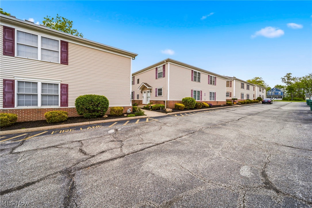 Riverview Villas Condo - Residential