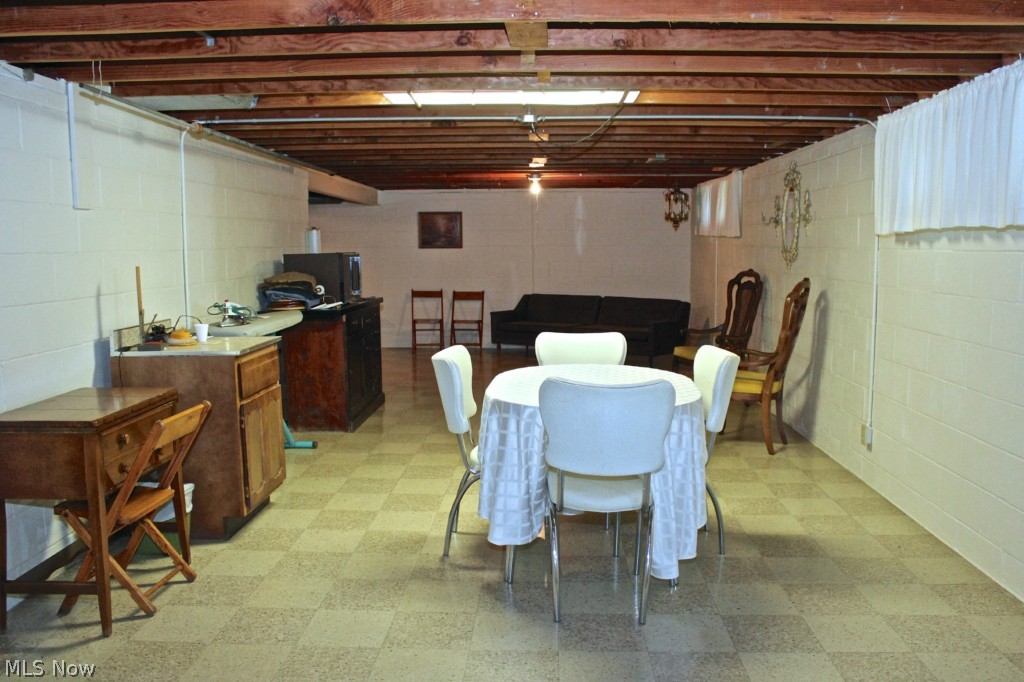 Albert Rispo 05-C - Residential