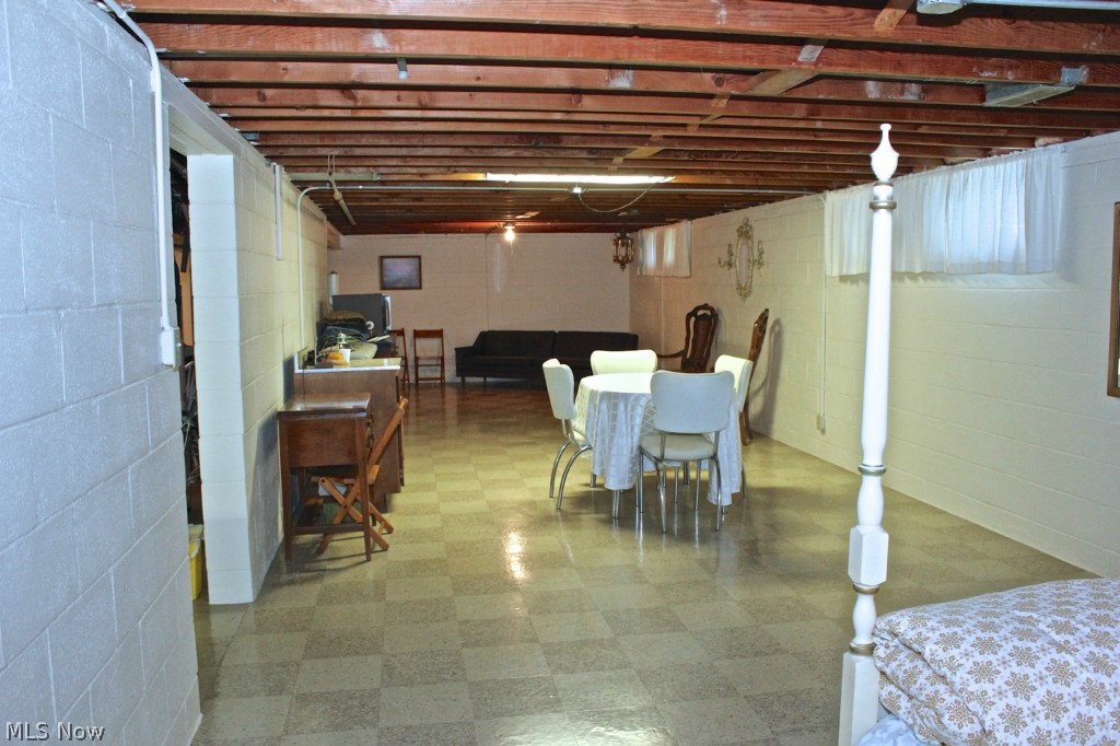 Albert Rispo 05-C - Residential