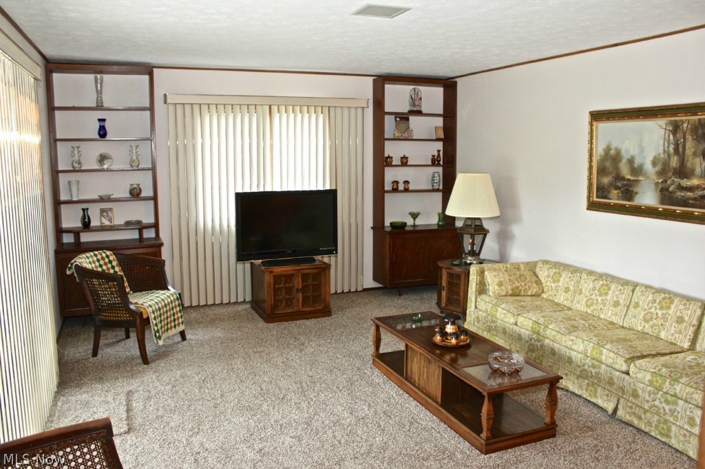 Albert Rispo 05-C - Residential