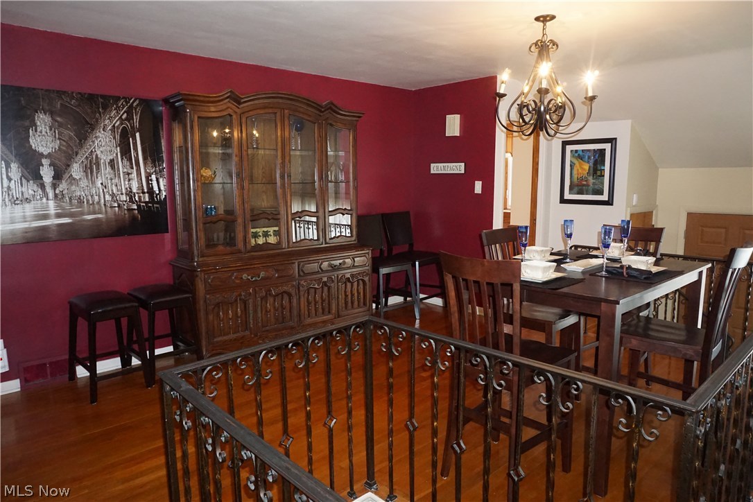 Kirkland Manor - Residential