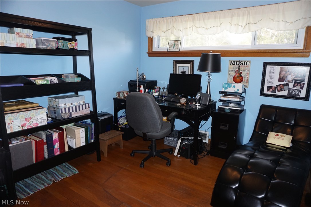 Kirkland Manor - Residential