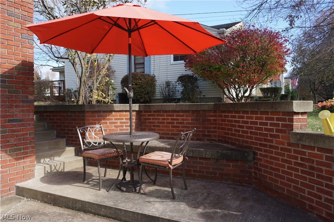 Kirkland Manor - Residential