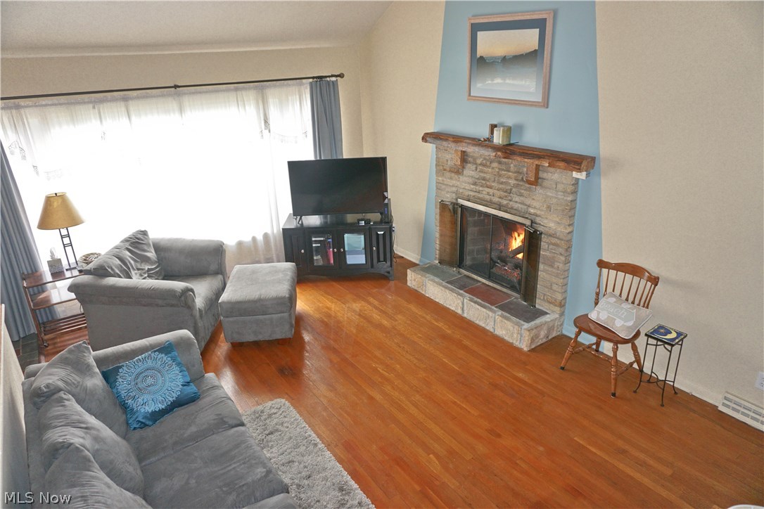 Kirkland Manor - Residential