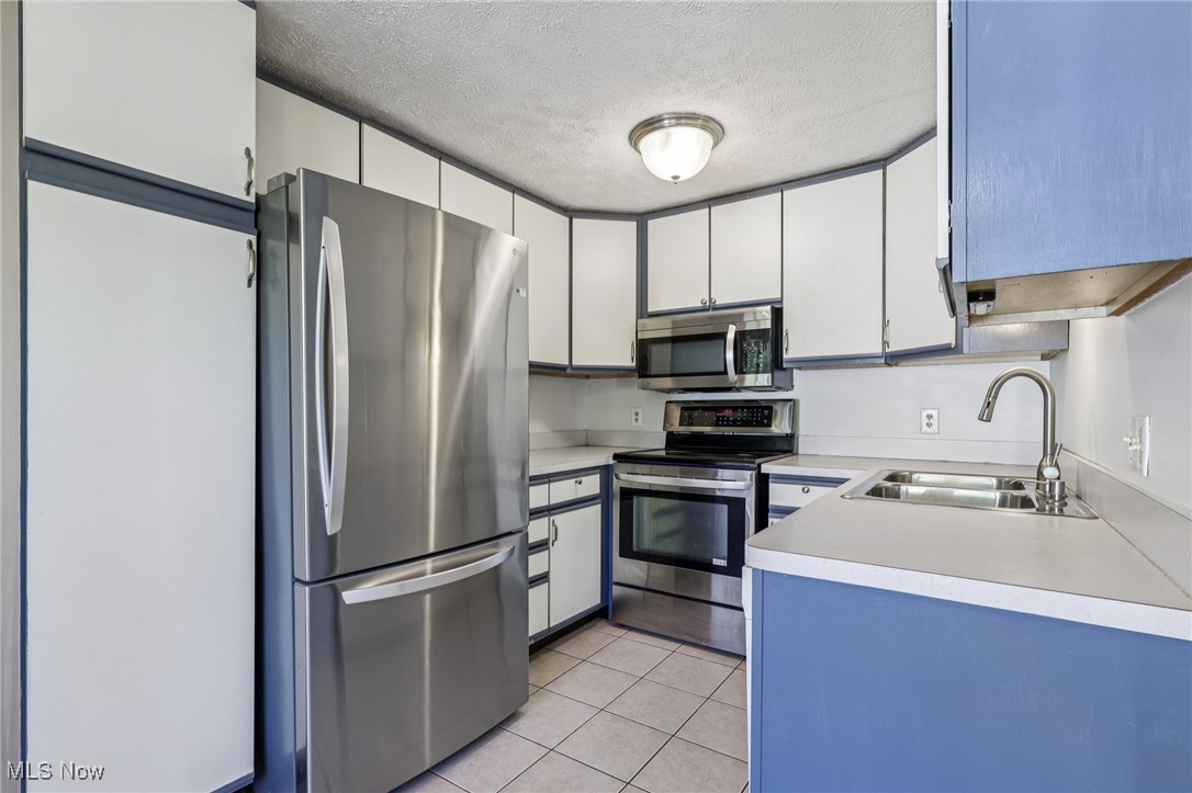 Western Reserve Condo - Residential