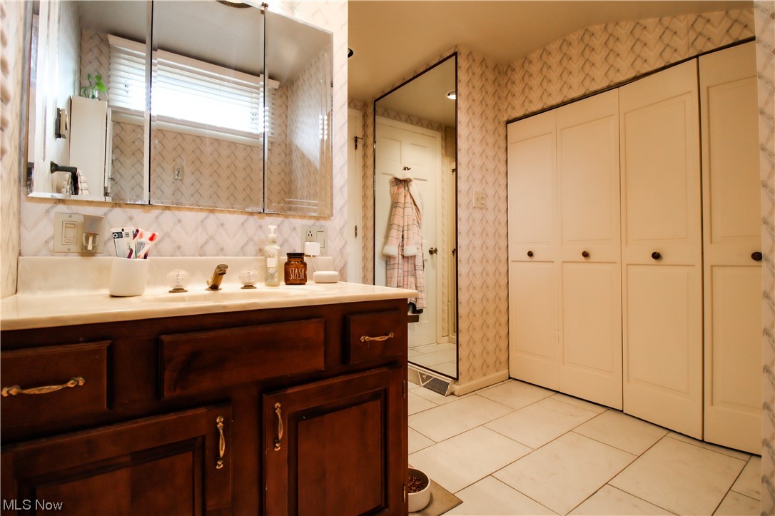 East Lawn Add - Residential