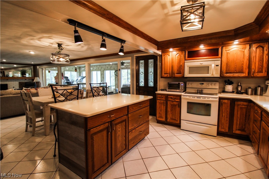 East Lawn Add - Residential