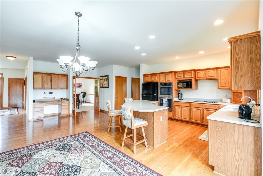 12750 Clearbrook Oval, North Royalton, Ohio image 13