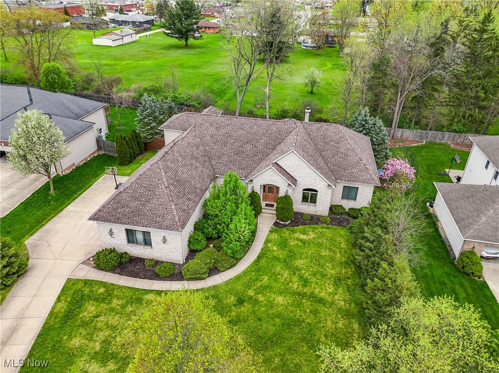 12750 Clearbrook Oval, North Royalton, Ohio image 3