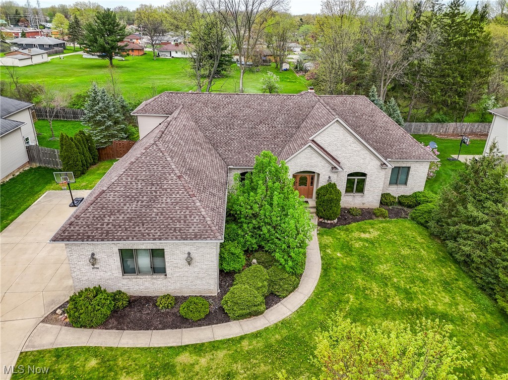 12750 Clearbrook Oval, North Royalton, Ohio image 39