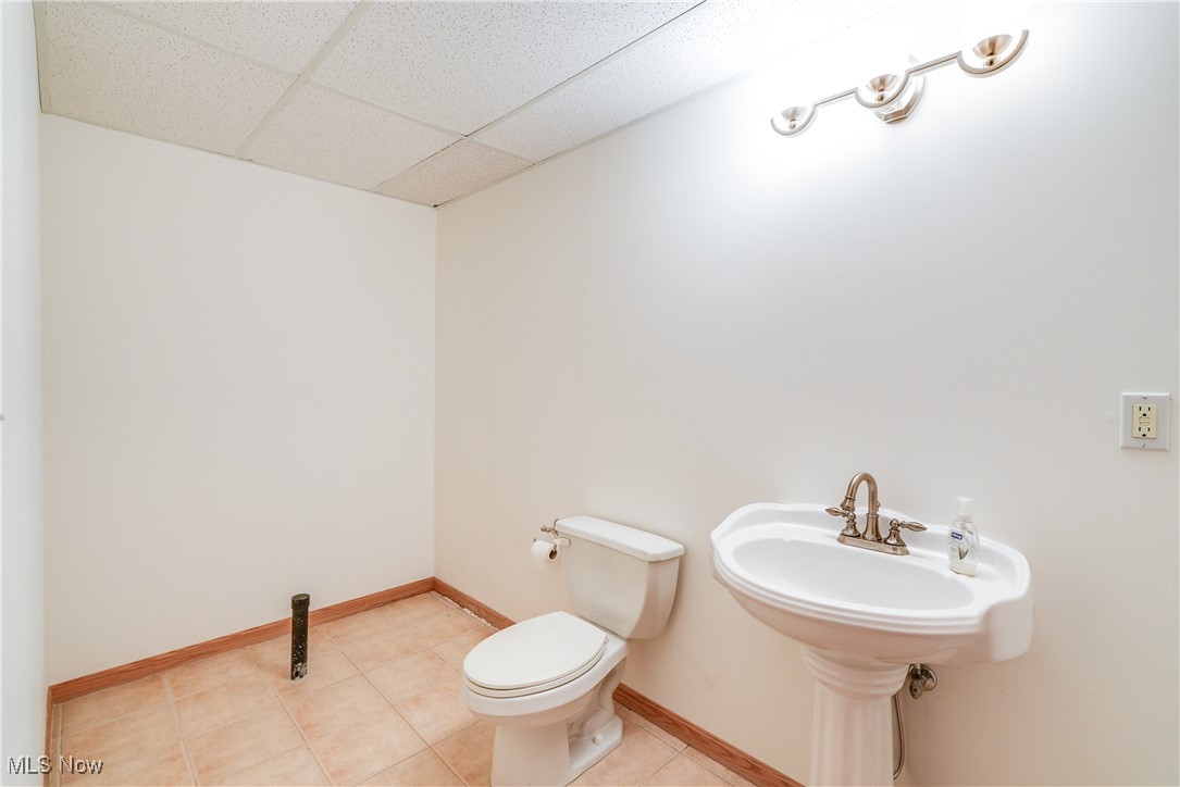 12750 Clearbrook Oval, North Royalton, Ohio image 37