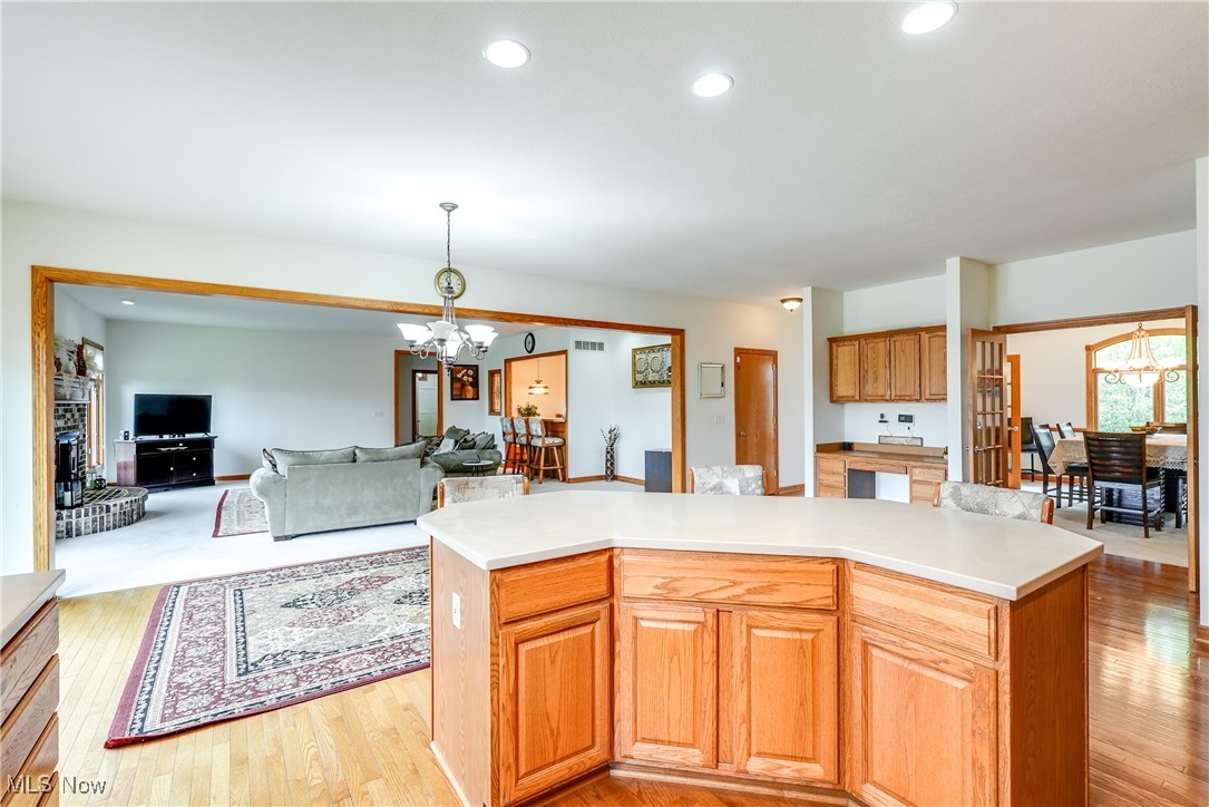 12750 Clearbrook Oval, North Royalton, Ohio image 18