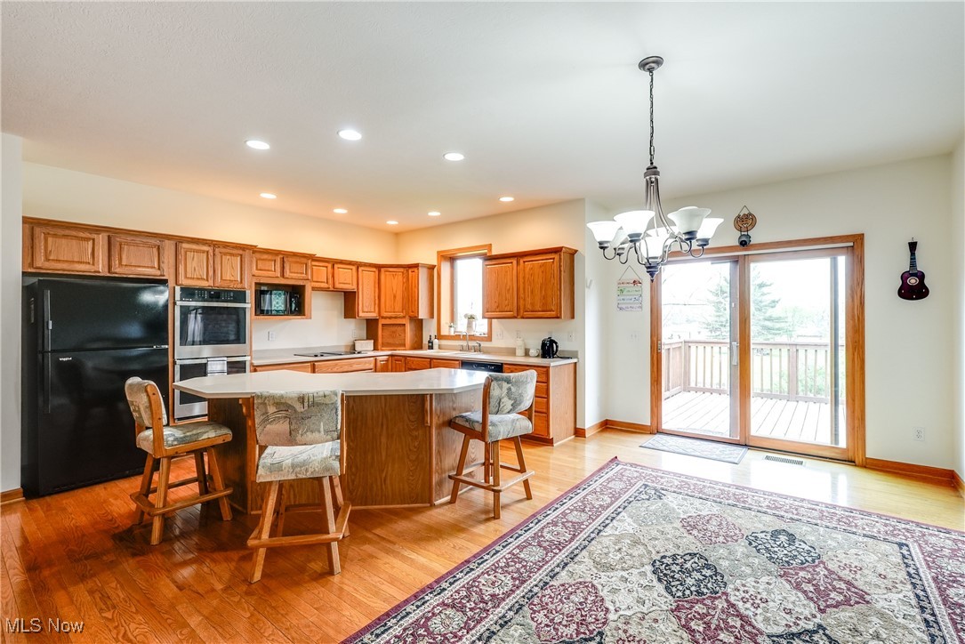 12750 Clearbrook Oval, North Royalton, Ohio image 12