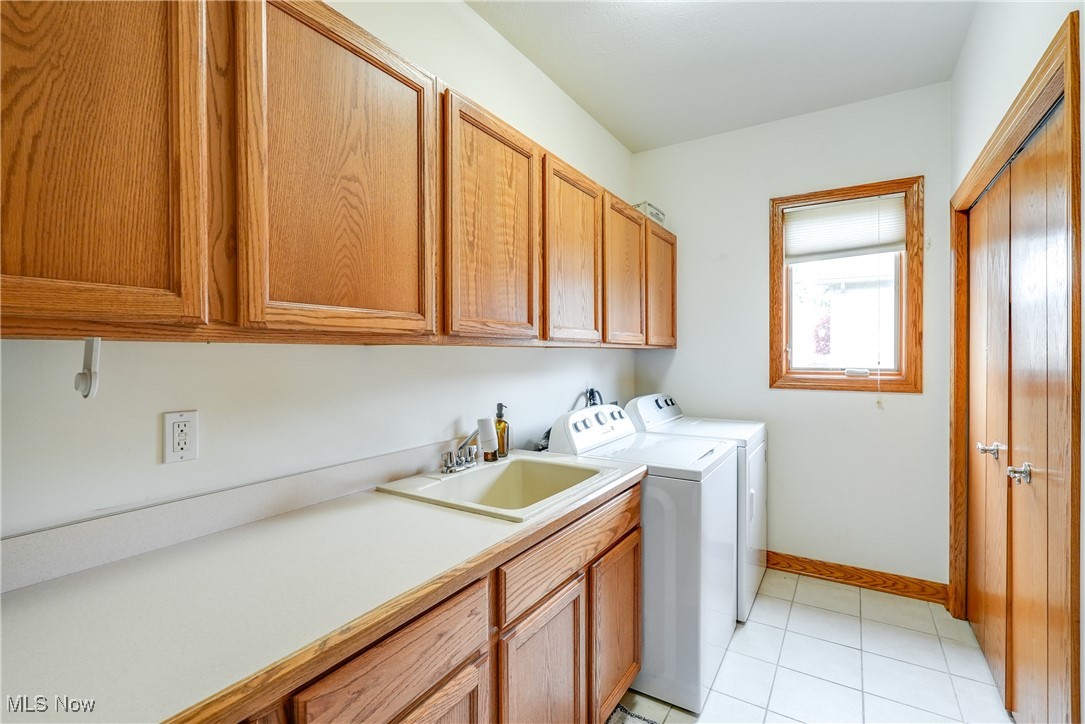12750 Clearbrook Oval, North Royalton, Ohio image 31
