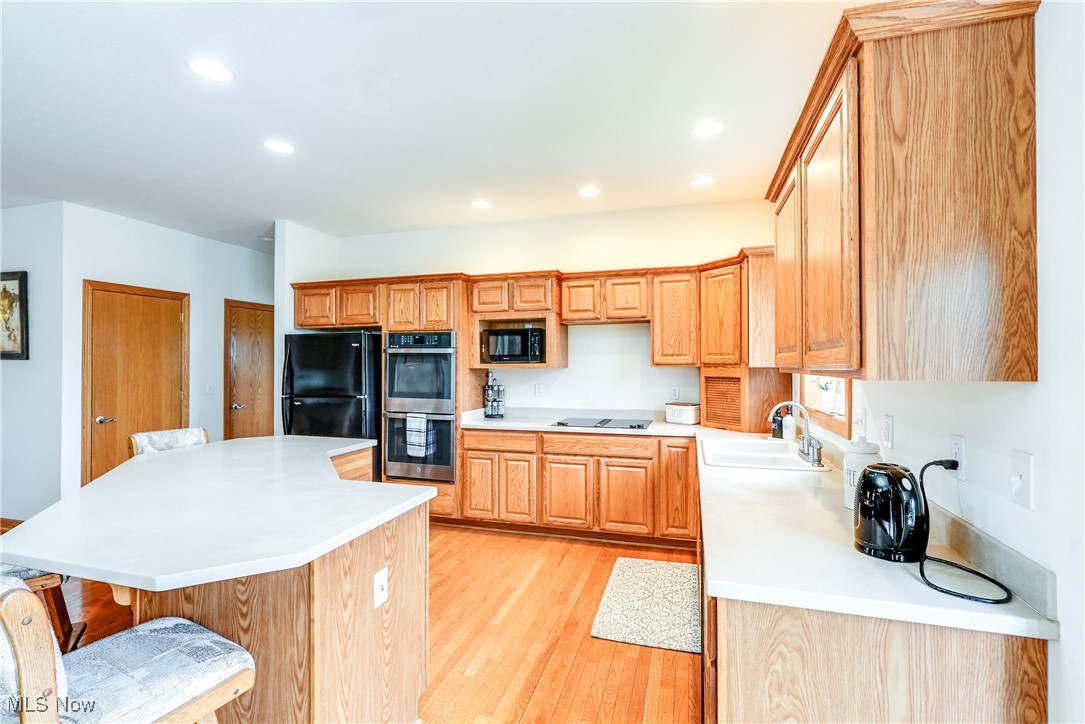 12750 Clearbrook Oval, North Royalton, Ohio image 14