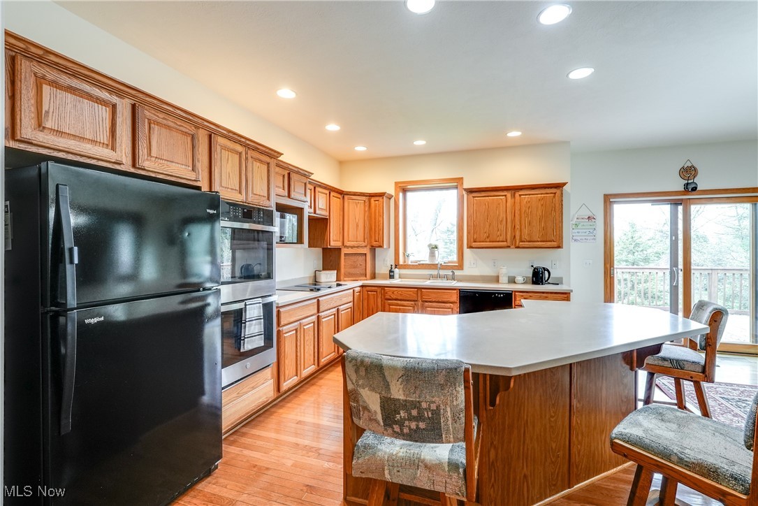12750 Clearbrook Oval, North Royalton, Ohio image 16