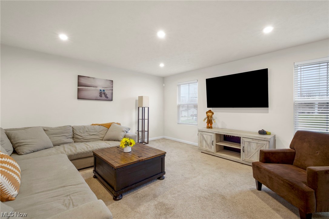 Whisper Creek - Residential Lease