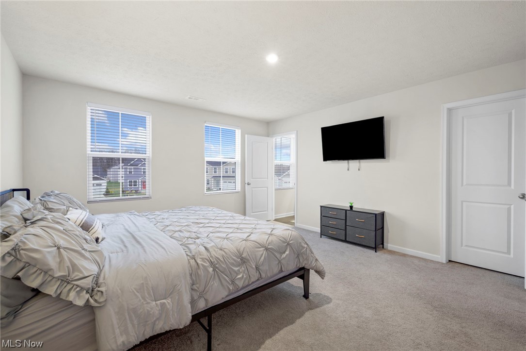 Whisper Creek - Residential Lease