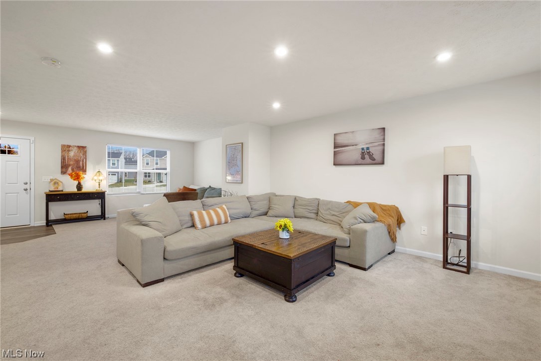 Whisper Creek - Residential Lease