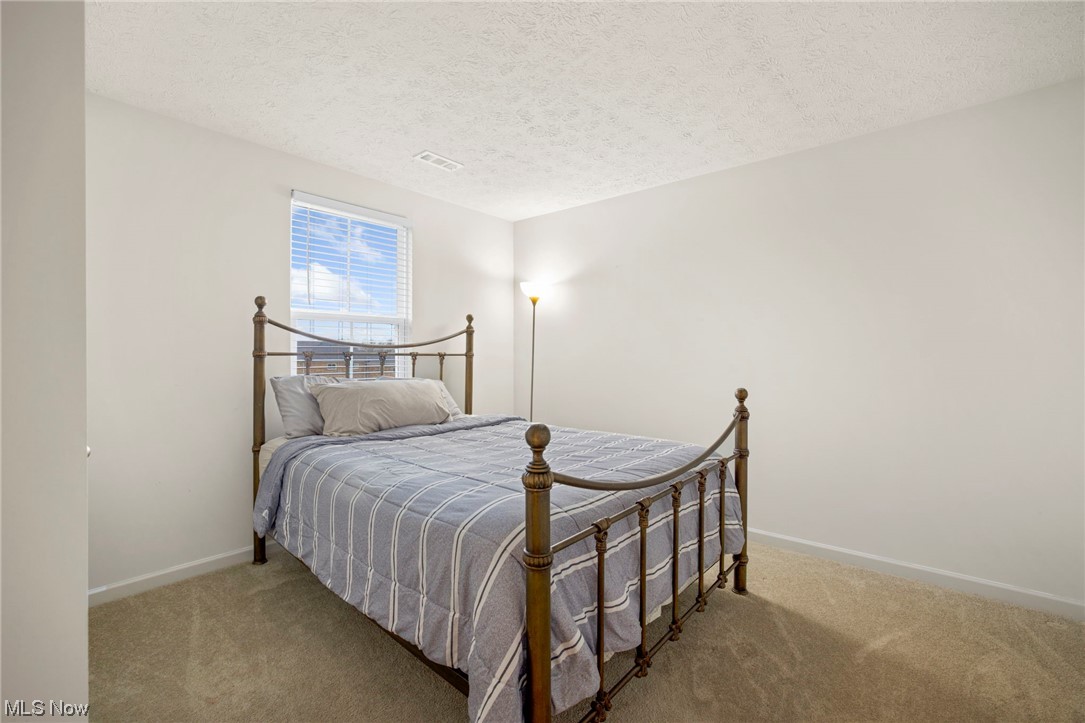 Whisper Creek - Residential Lease