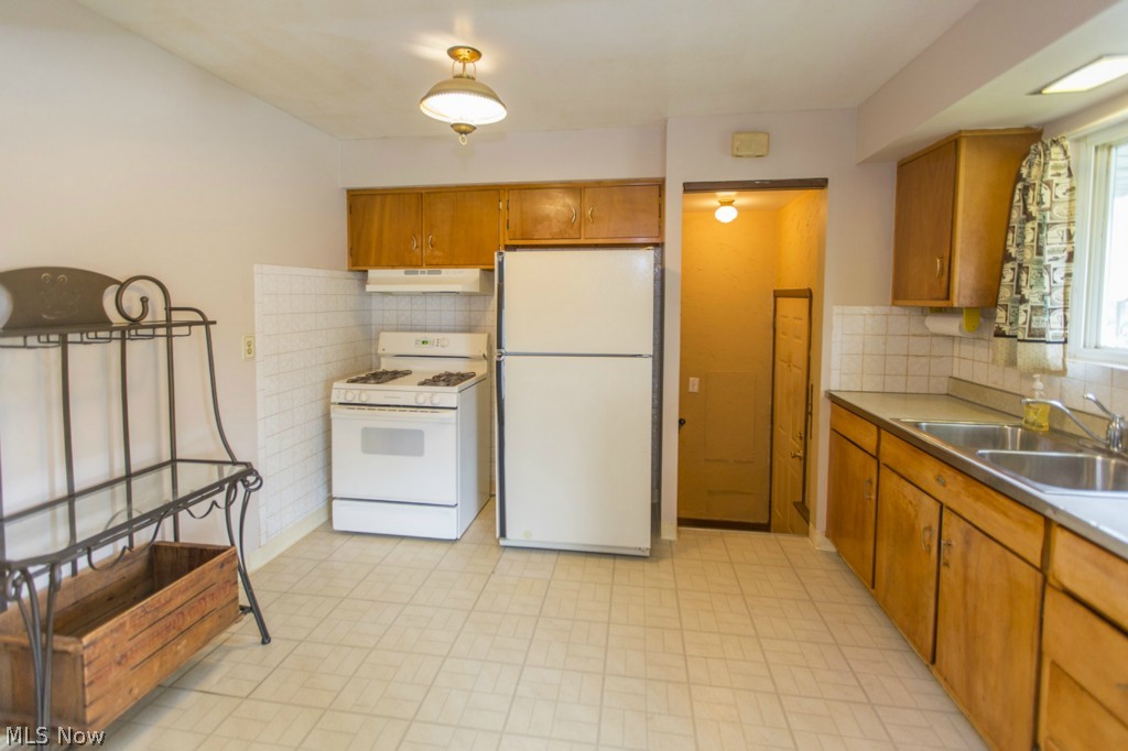 Hummel-Snow 01 - Residential