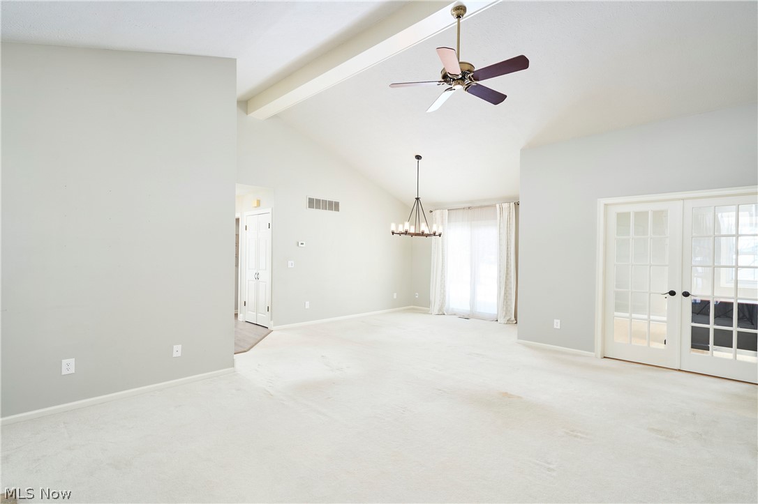 Macintosh Farms Condo 01 - Residential