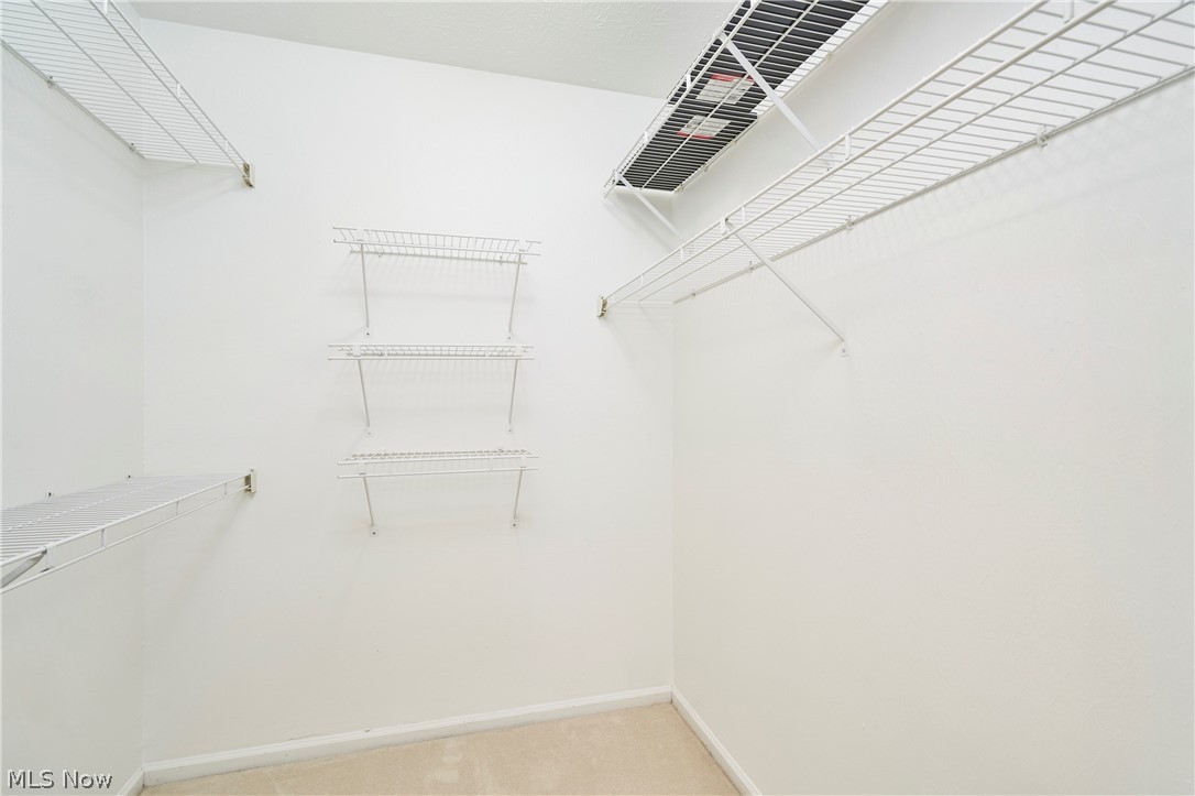 Macintosh Farms Condo 01 - Residential