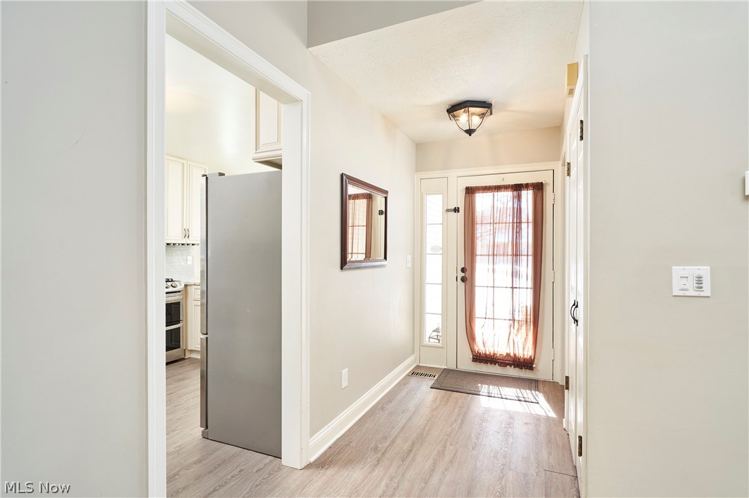 Macintosh Farms Condo 01 - Residential