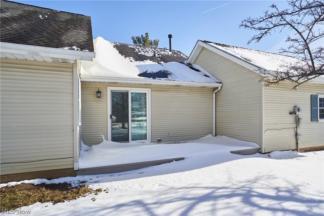 Macintosh Farms Condo 01 - Residential