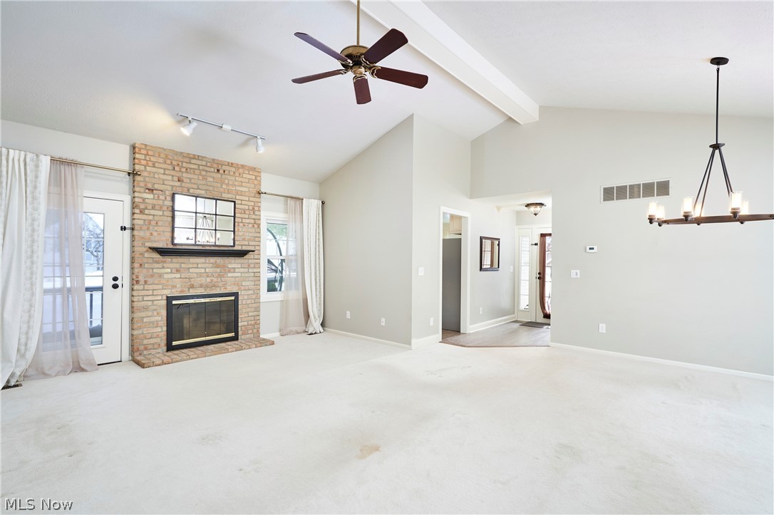 Macintosh Farms Condo 01 - Residential