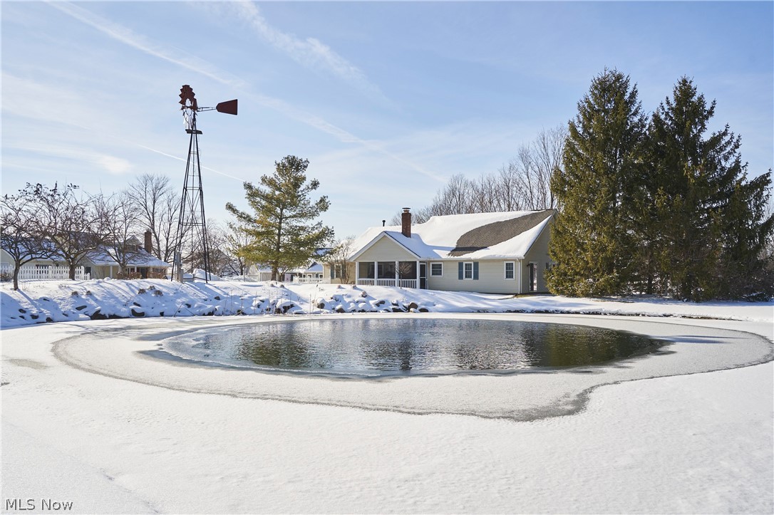 Macintosh Farms Condo 01 - Residential