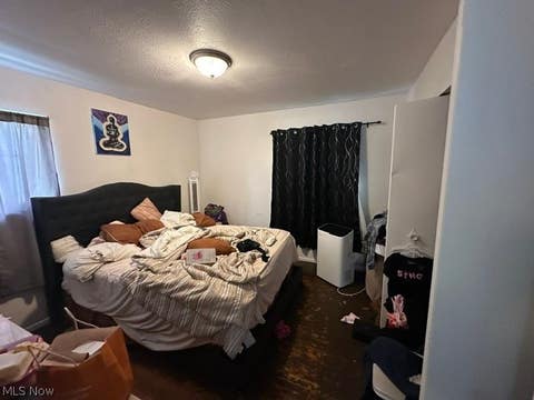 Tiny photo for 15914 Clearview Avenue, Cleveland, OH 44128 (MLS # 5239794)