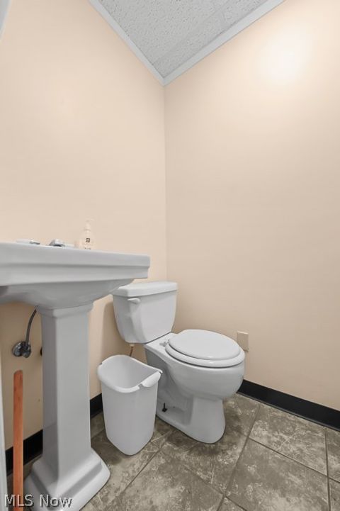 Tiny photo for 818 S Arch Avenue, Alliance, OH 44601 (MLS # 5188205)