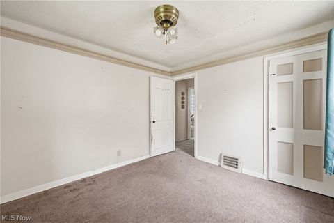 Tiny photo for 13416 Crossburn Avenue, Cleveland, OH 44135 (MLS # 5215195)