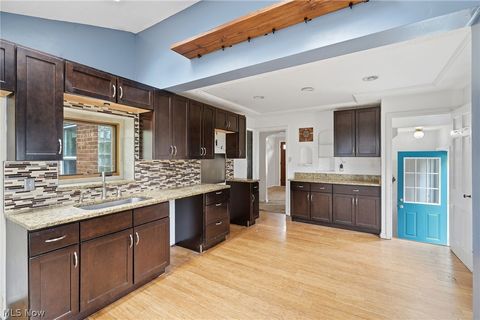 Tiny photo for 13416 Crossburn Avenue, Cleveland, OH 44135 (MLS # 5215195)