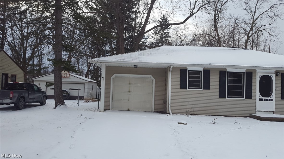 Myrlin Heights - Residential