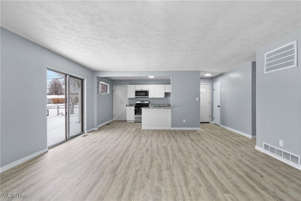 Photo of 3517 Jameson Drive, Kent, OH 44240 (MLS # 5182334)